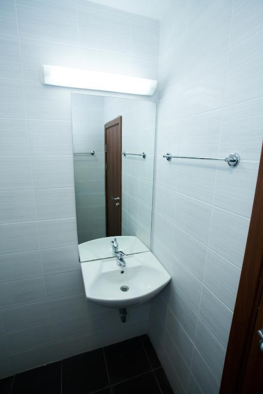 Bisser Hotel - Free Parking - Free Pool Access Balchik Ruang foto